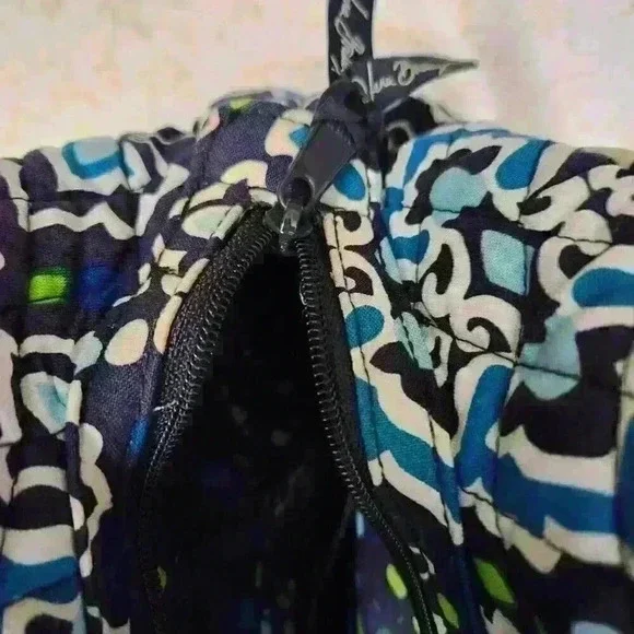 Vera Bradley Handbag - Picture 8 of 10